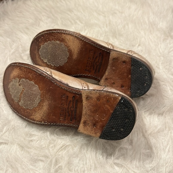 BED/STU genuine leather size 9 1/2 pre-owned. - Picture 4 of 5